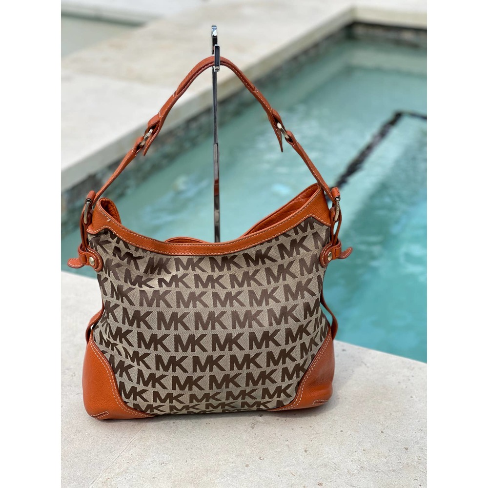 Rare Michael Kors Brown/Orange signature handbag